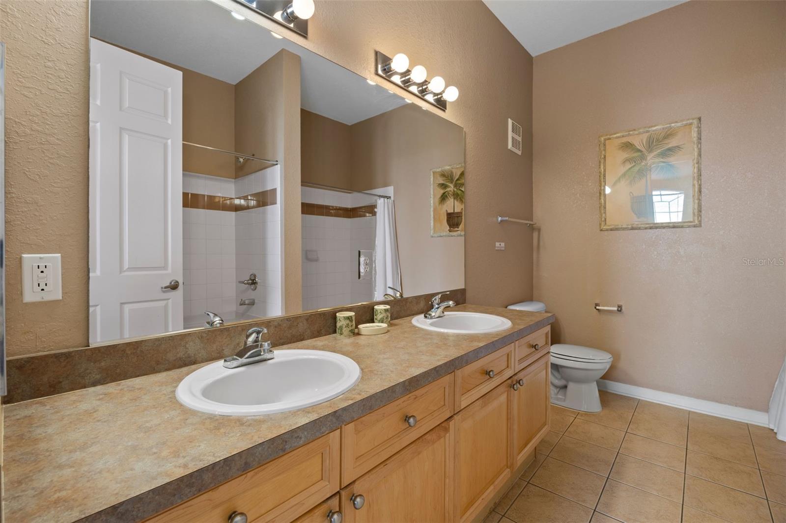 Image 8 of 29 For 621 Terrace Ridge Circle 621