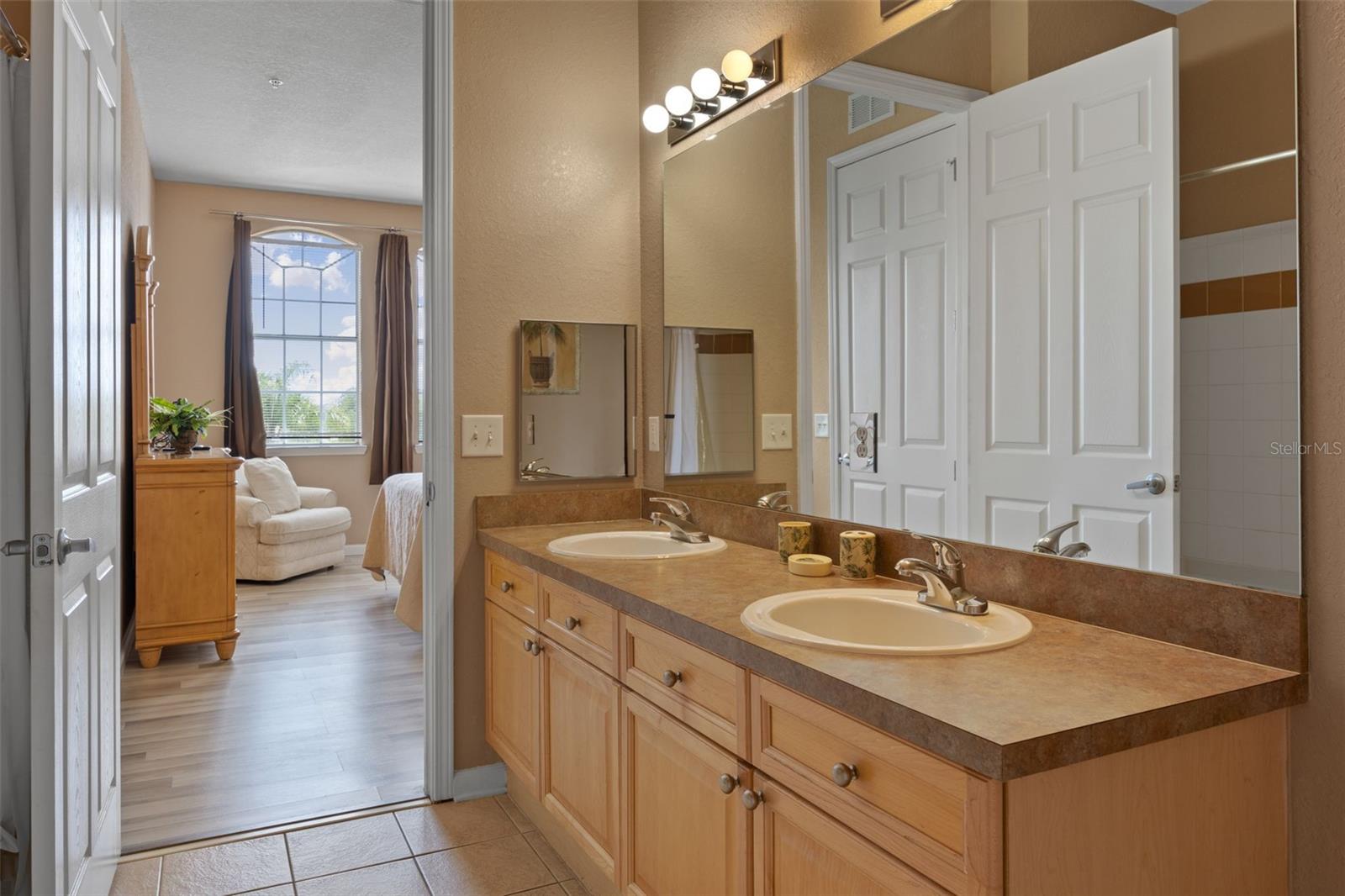 Image 9 of 29 For 621 Terrace Ridge Circle 621