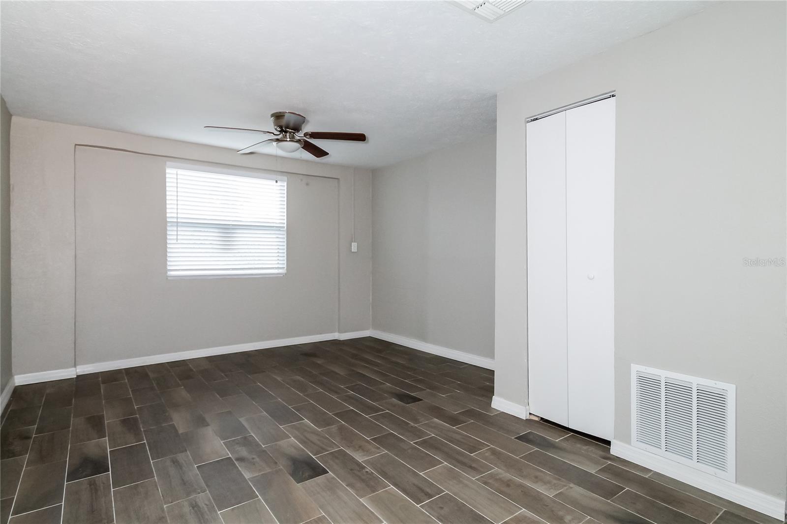 Image 11 of 16 For 5537 Quist Drive