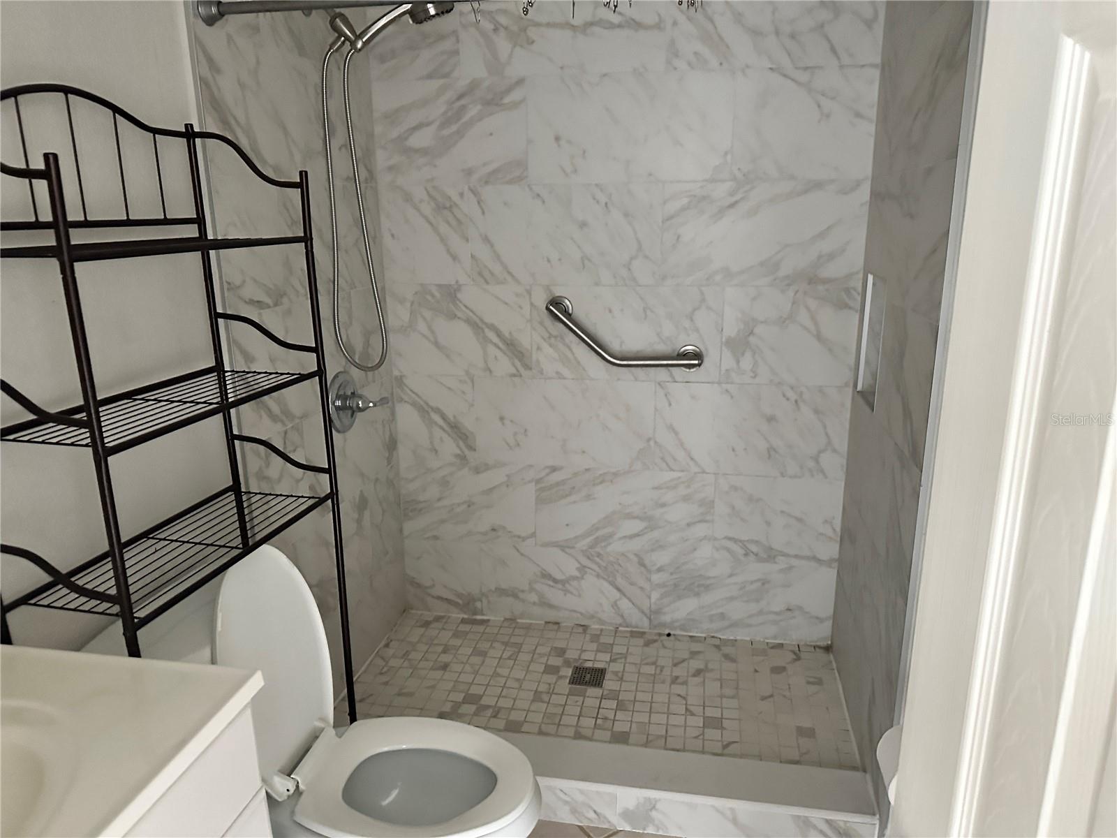 Image 10 of 10 For 234 Scottsdale Square 234