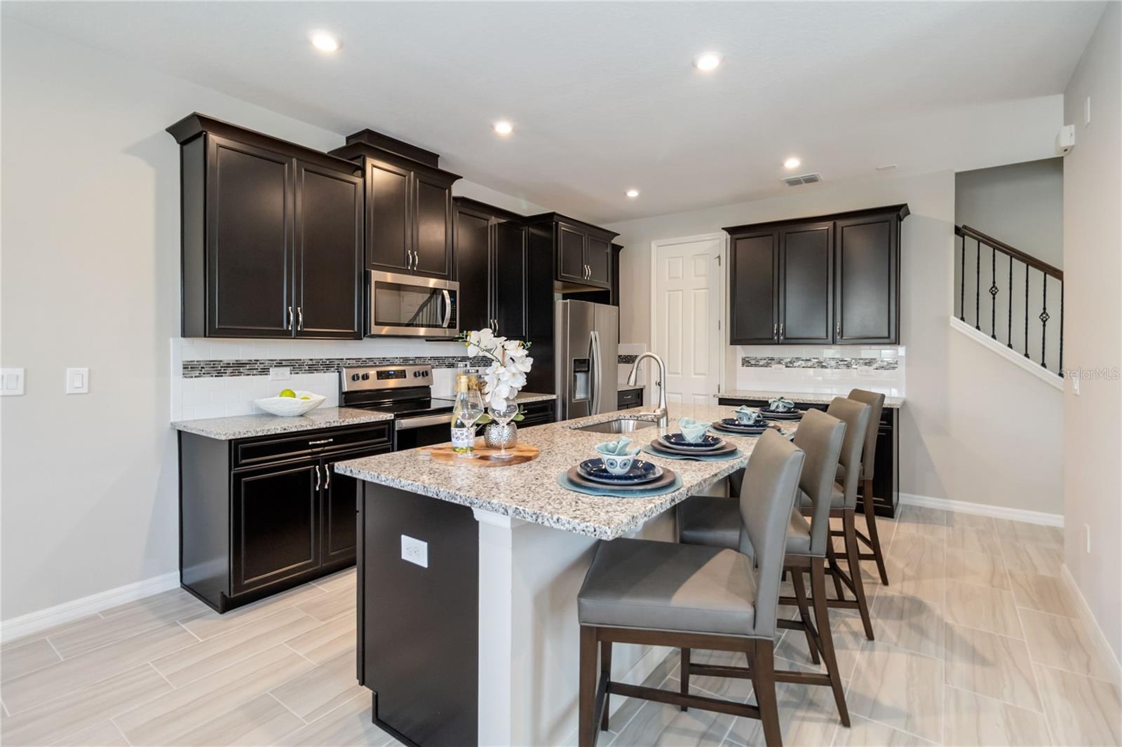 Image 12 of 32 For 9109 Legado Drive