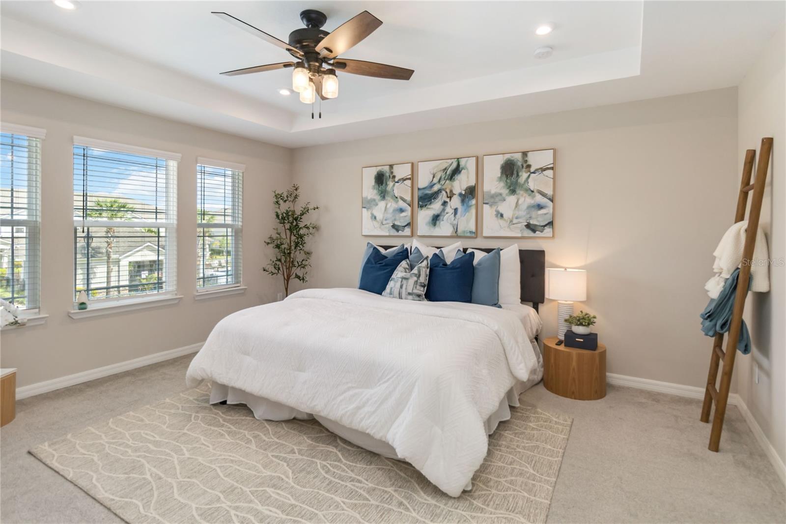 Image 18 of 32 For 9109 Legado Drive