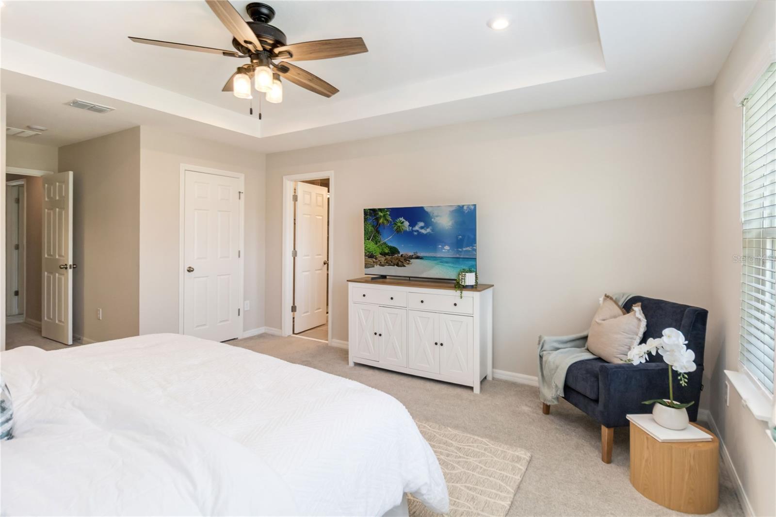 Image 19 of 32 For 9109 Legado Drive