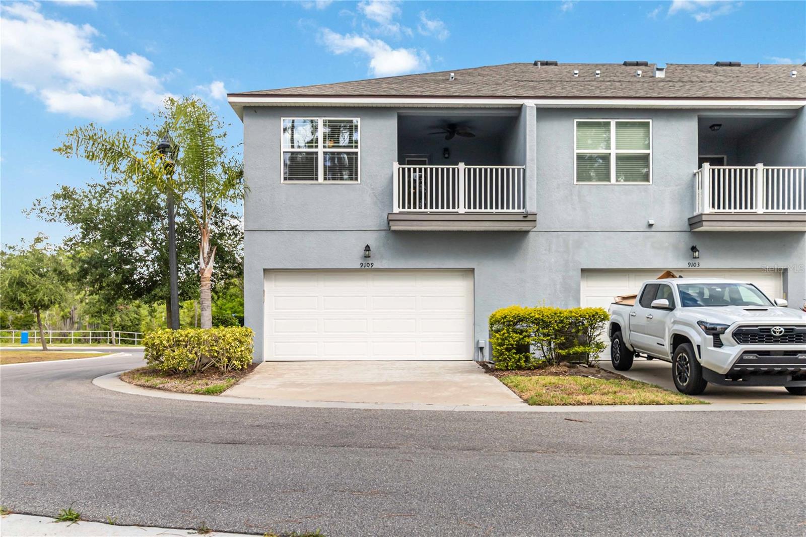 Image 28 of 32 For 9109 Legado Drive