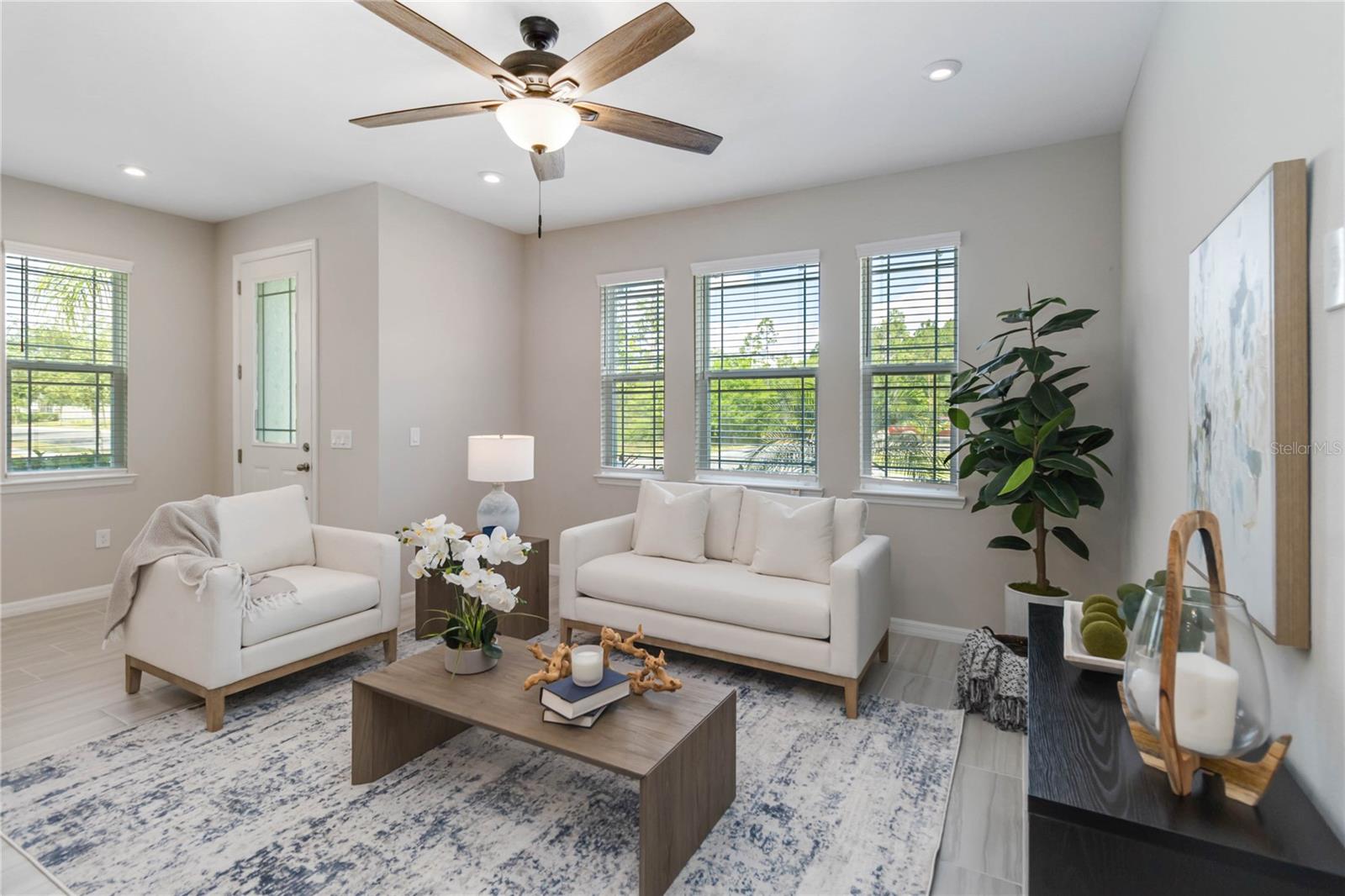 Image 8 of 32 For 9109 Legado Drive