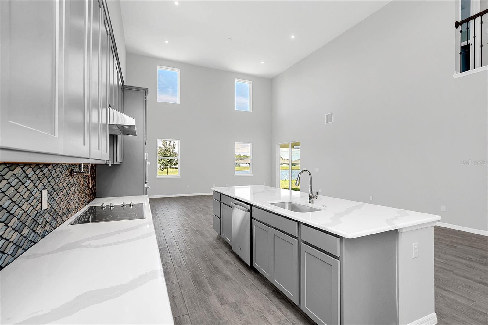 Image 13 of 36 For 1520 Wynell Street