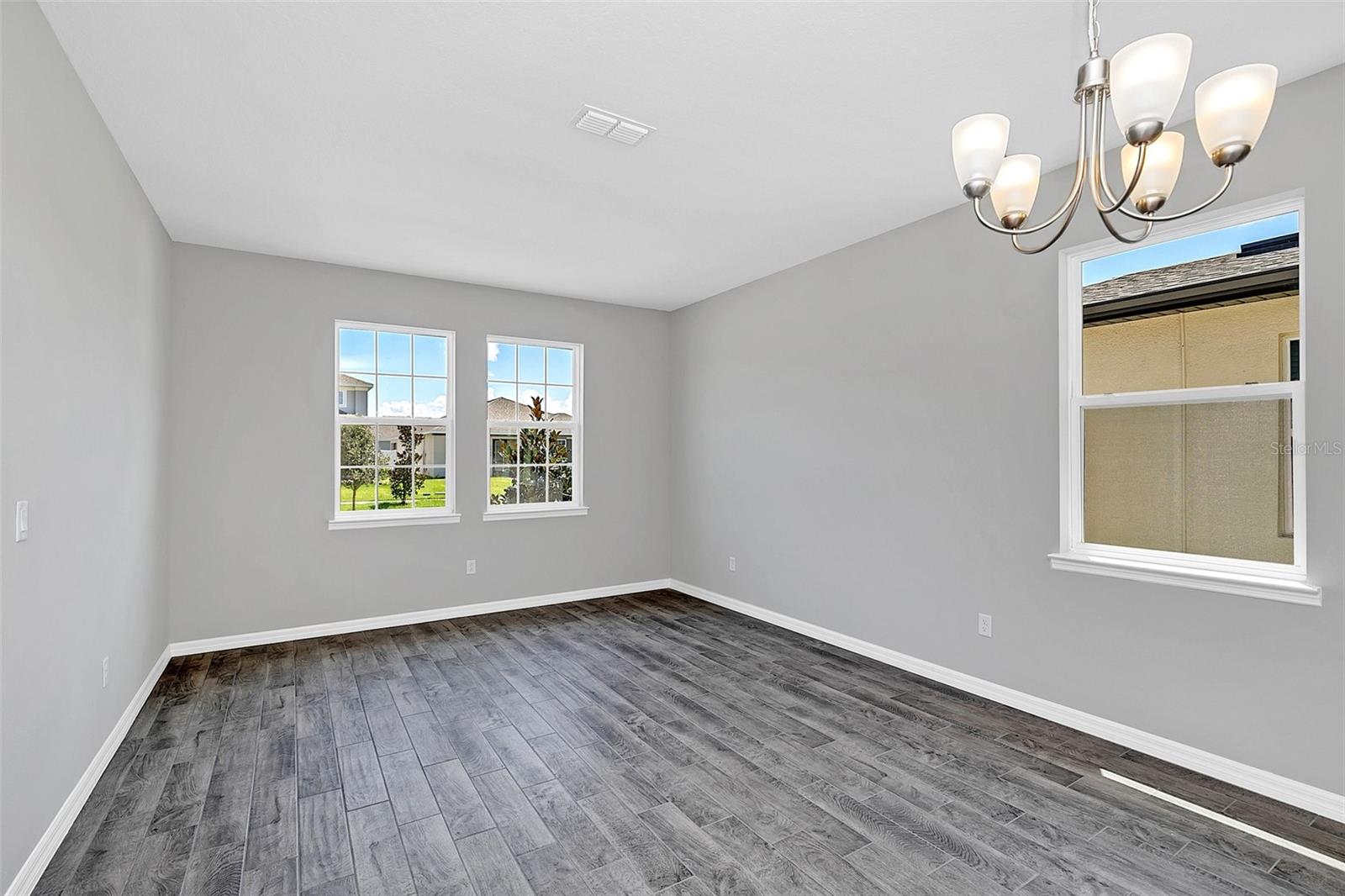 Image 6 of 36 For 1520 Wynell Street