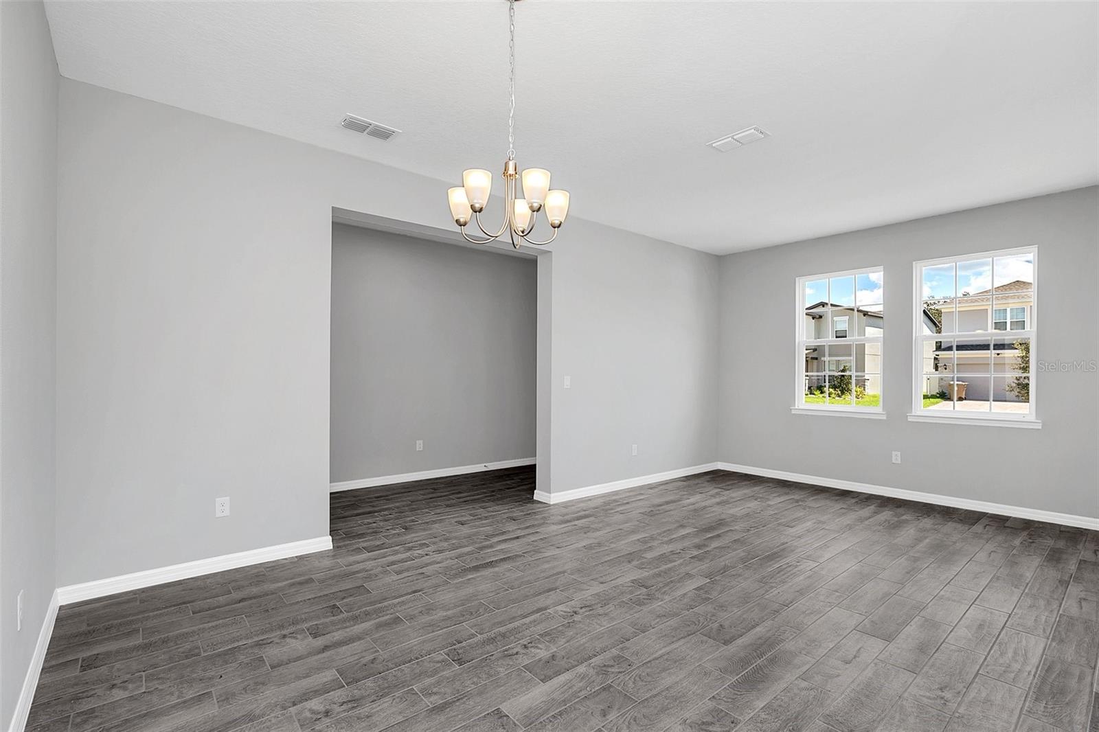 Image 7 of 36 For 1520 Wynell Street