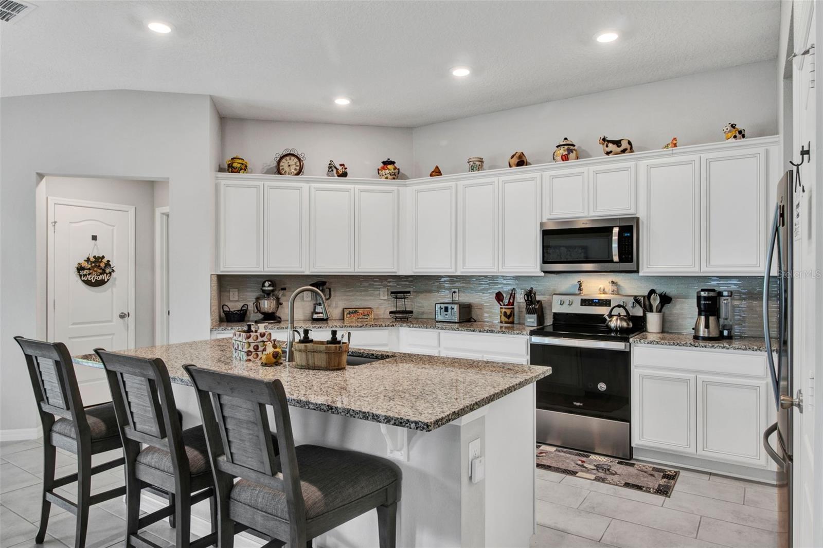 Image 11 of 29 For 208 Summerlin Lane