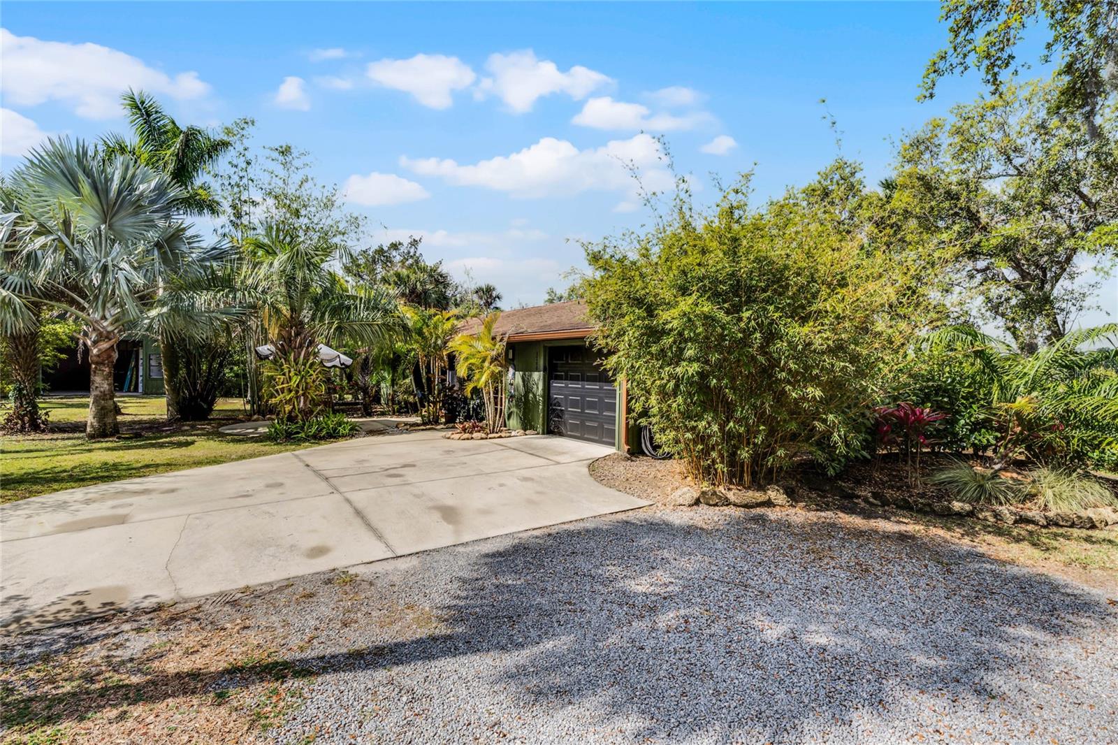Image 8 of 52 For 1200 Auger Drive