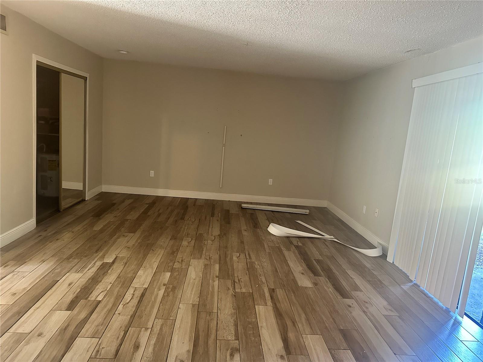 Image 11 of 13 For 149 Scottsdale Square 149