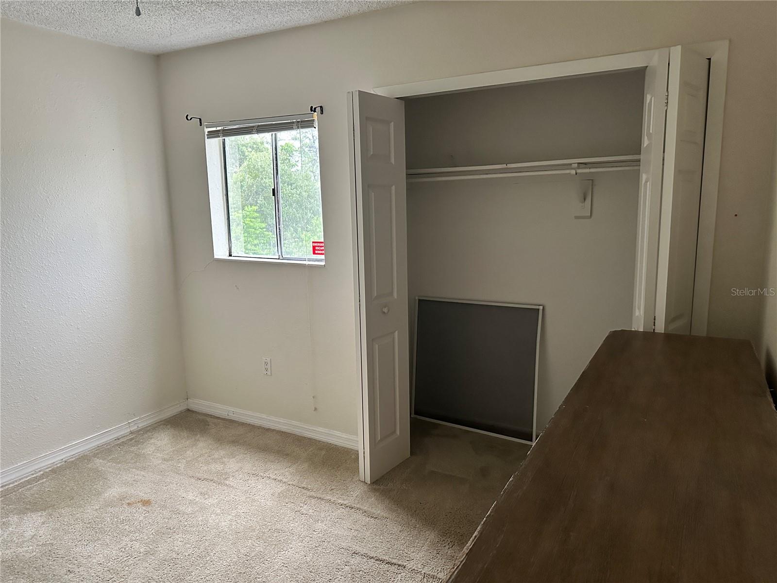 Image 11 of 14 For 326 Scottsdale Square 326