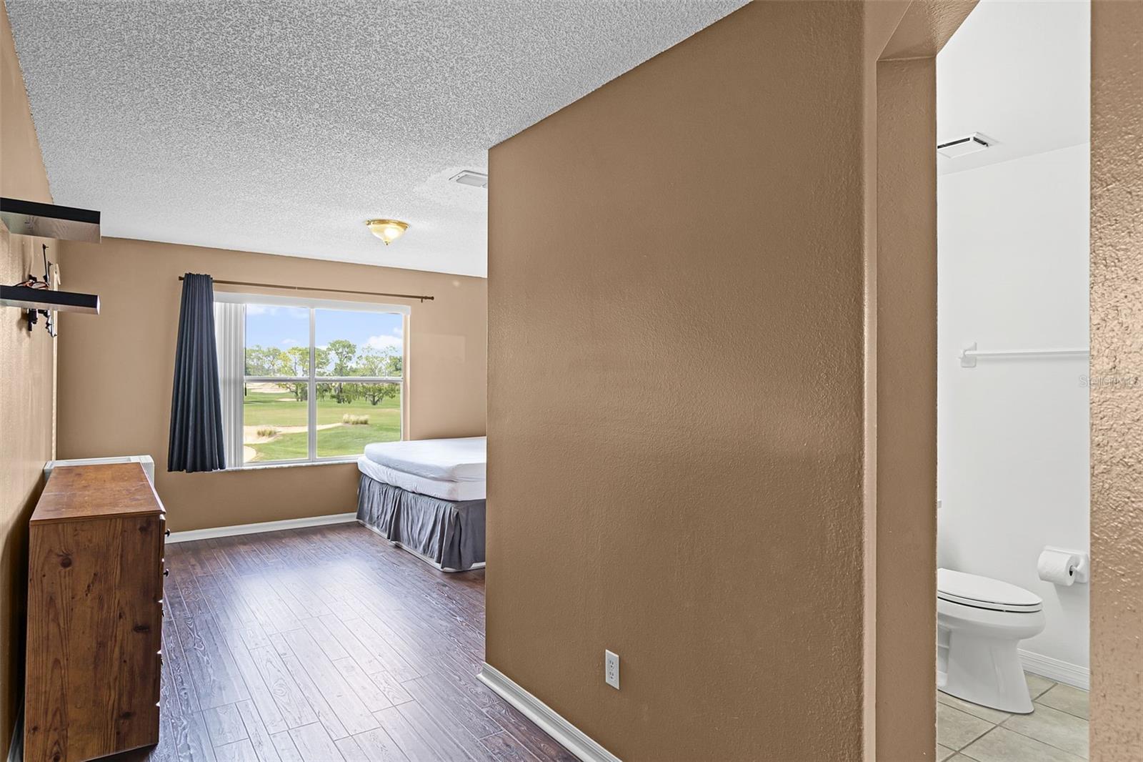 Image 11 of 47 For 2498 Saint Augustine Boulevard