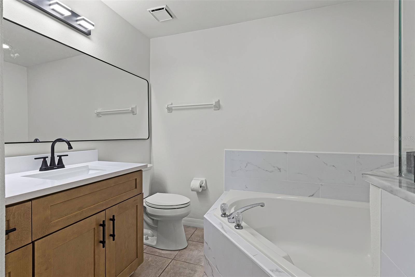Image 13 of 47 For 2498 Saint Augustine Boulevard