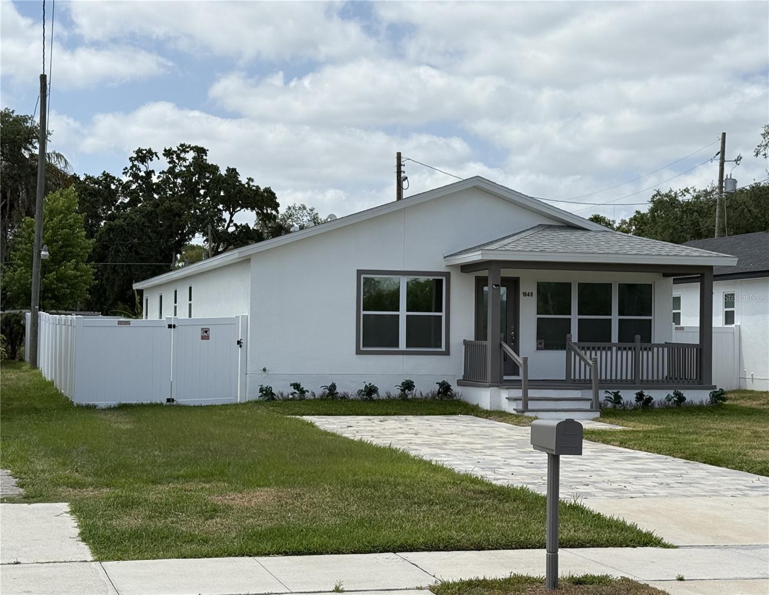 Image 2 of 37 For 1040 20th Street