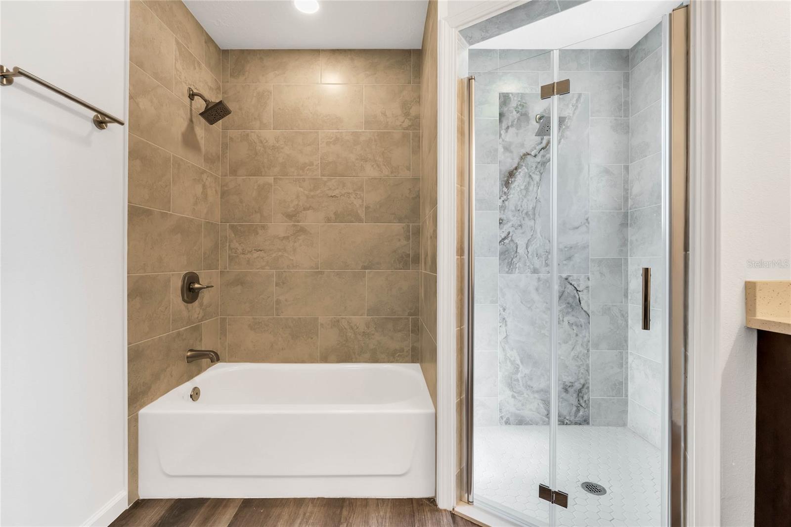 Image 33 of 37 For 1040 20th Street