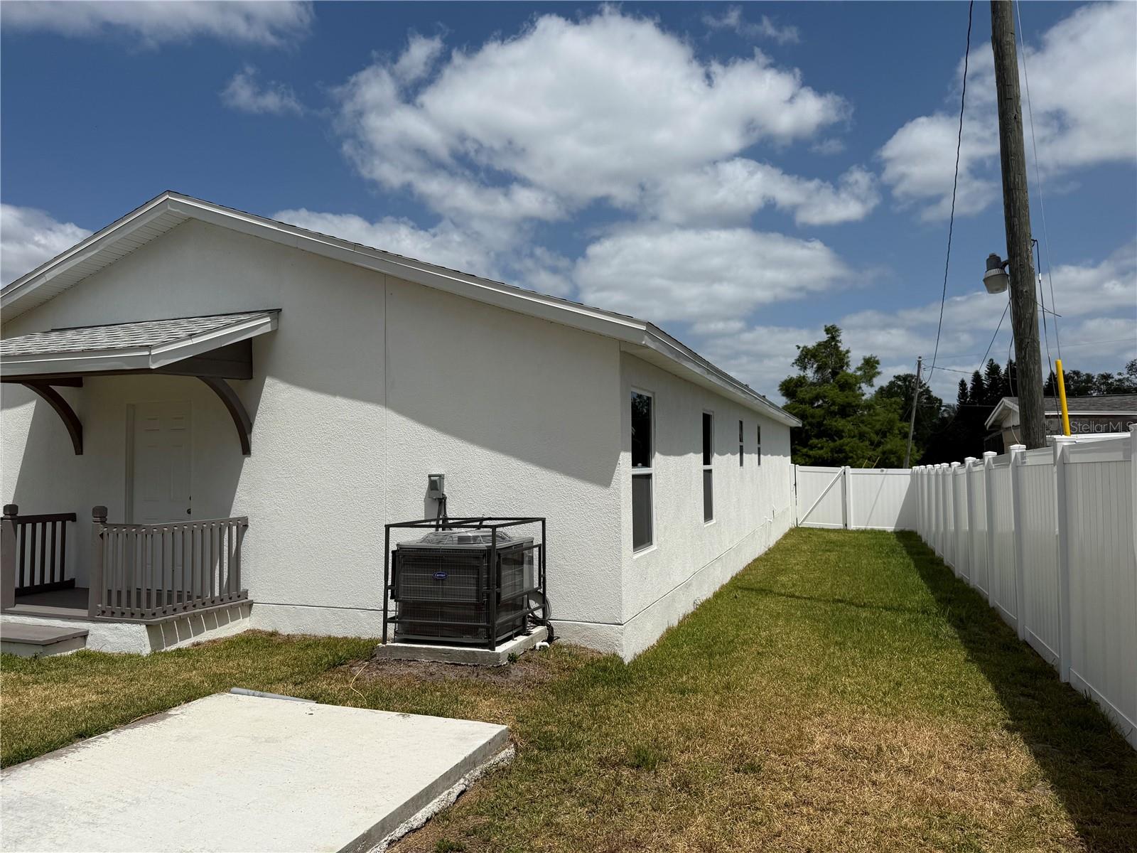 Image 8 of 37 For 1040 20th Street