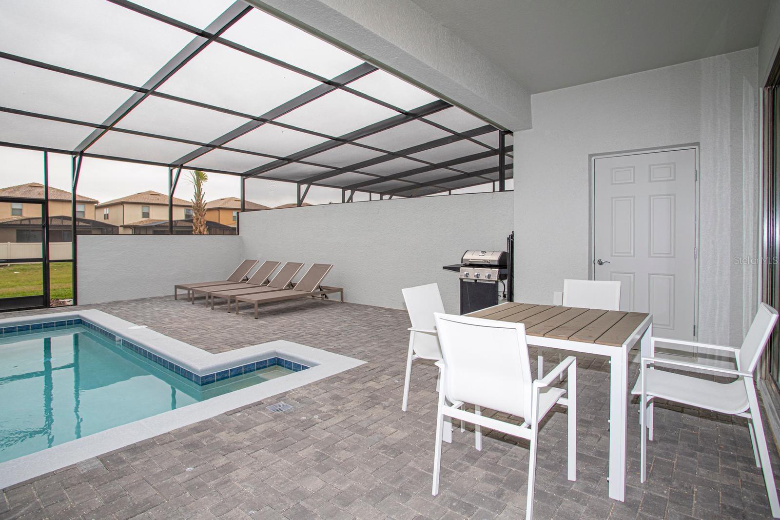 Image 4 of 54 For 8944 Sydney Avenue