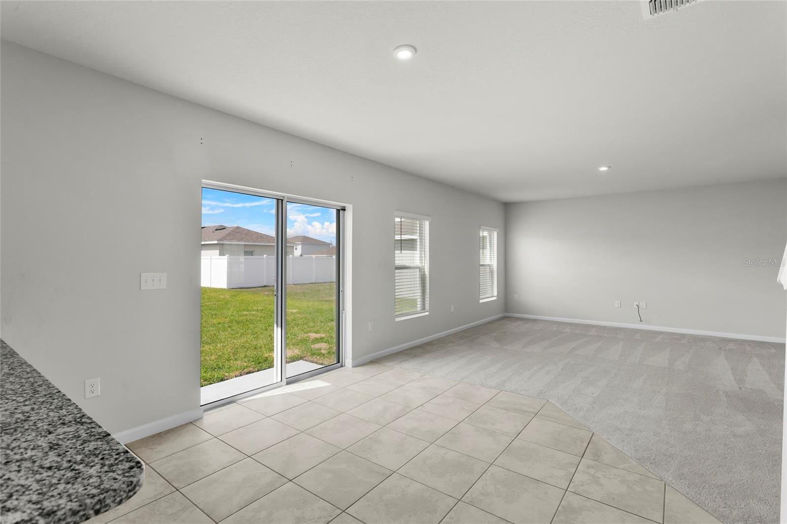 Image 17 of 47 For 1506 Finnigan Circle