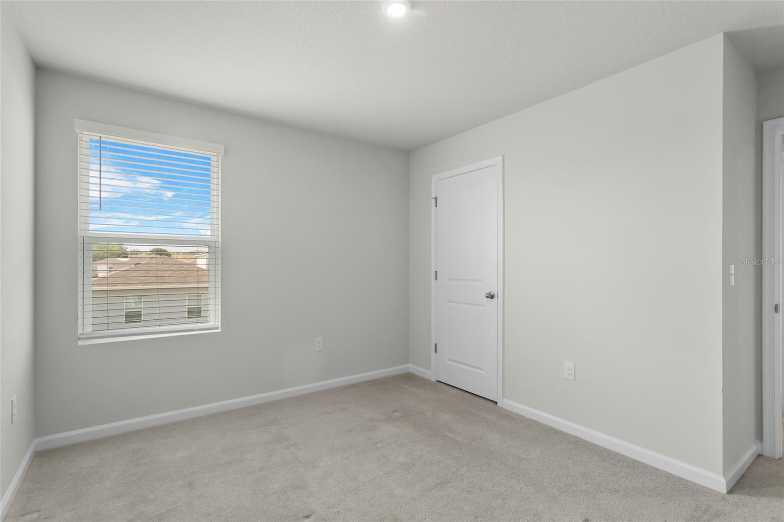 Image 23 of 47 For 1506 Finnigan Circle
