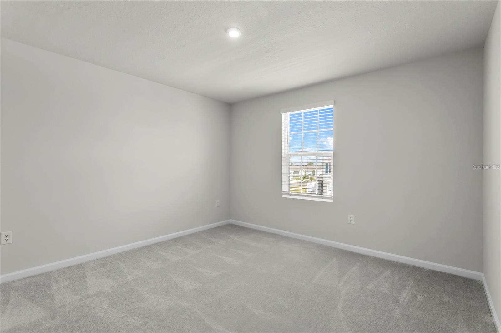 Image 27 of 47 For 1506 Finnigan Circle