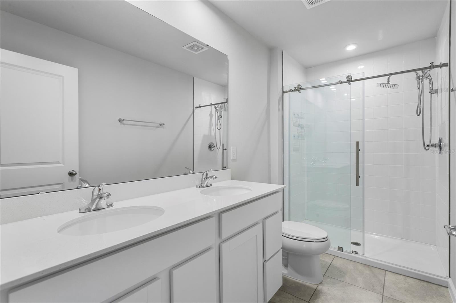 Image 32 of 47 For 1506 Finnigan Circle