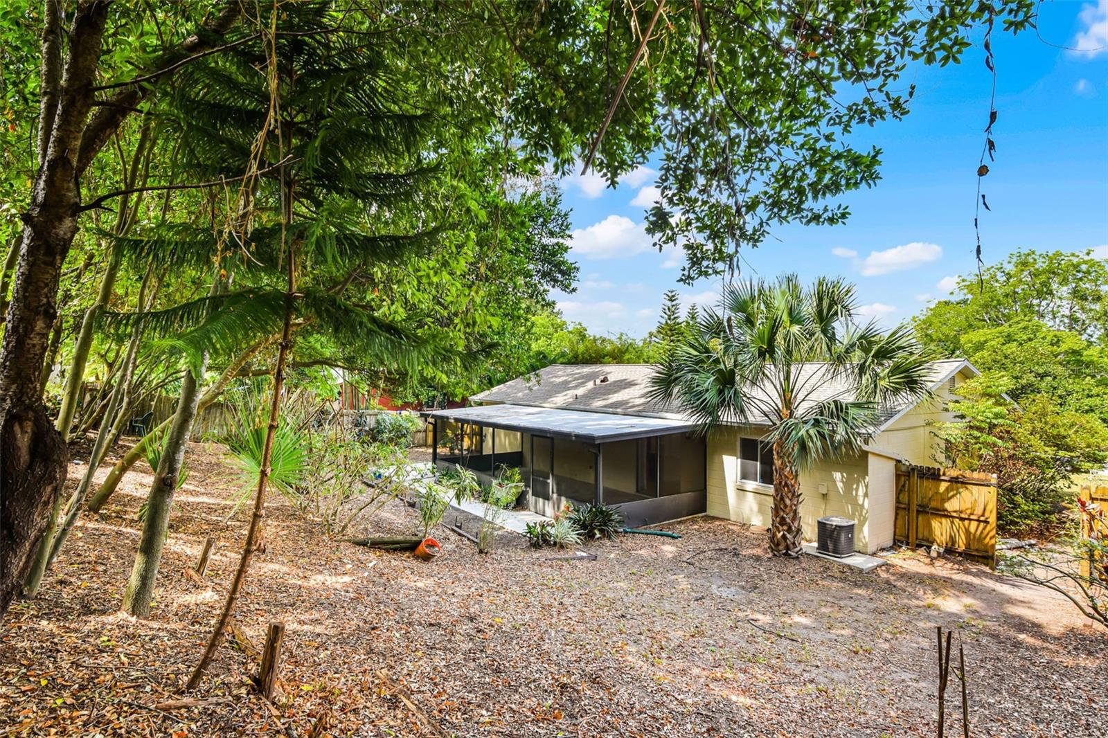 Image 20 of 21 For 327 Ketch Court