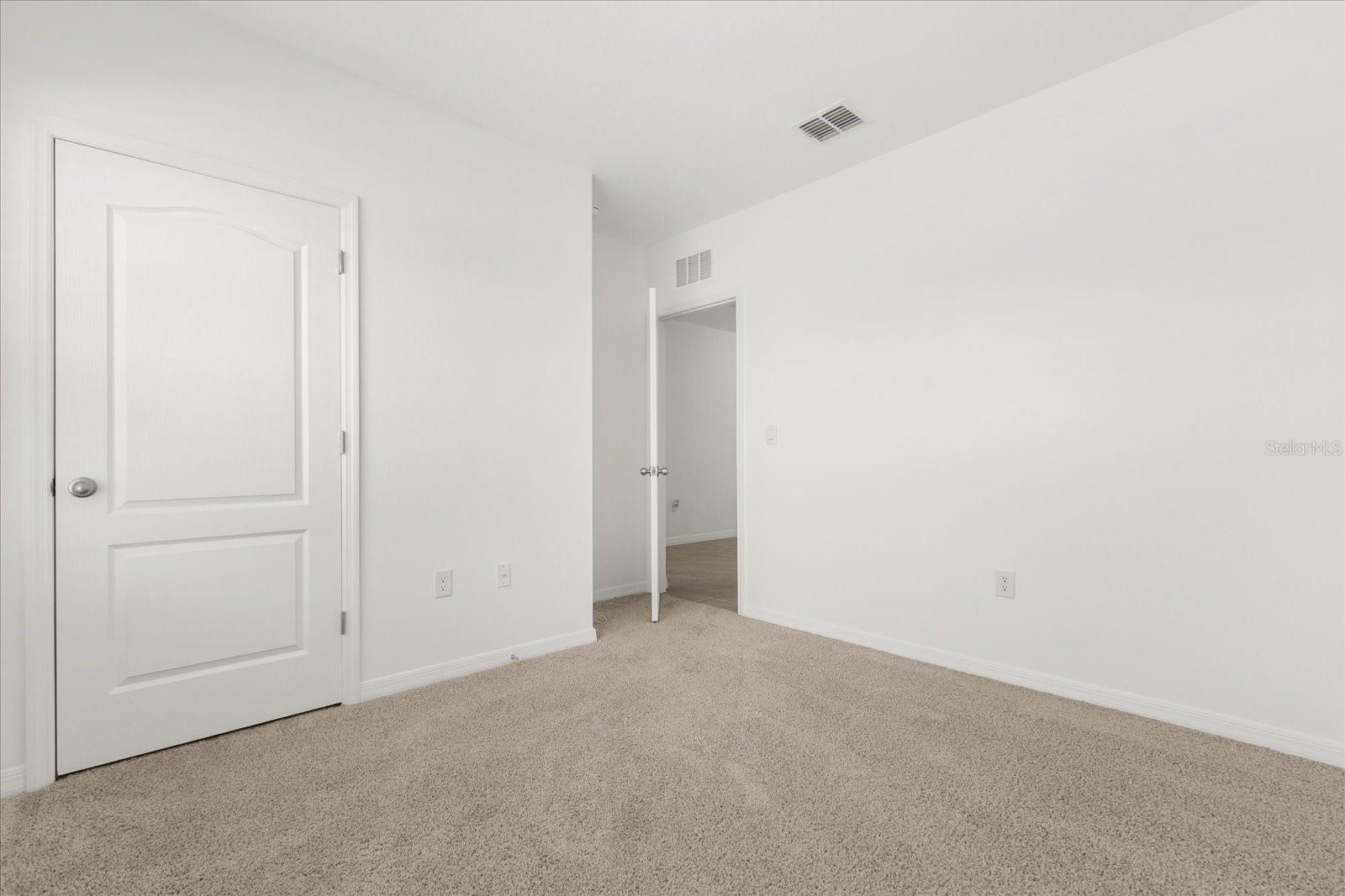 Image 16 of 43 For 1693 Barberry Drive
