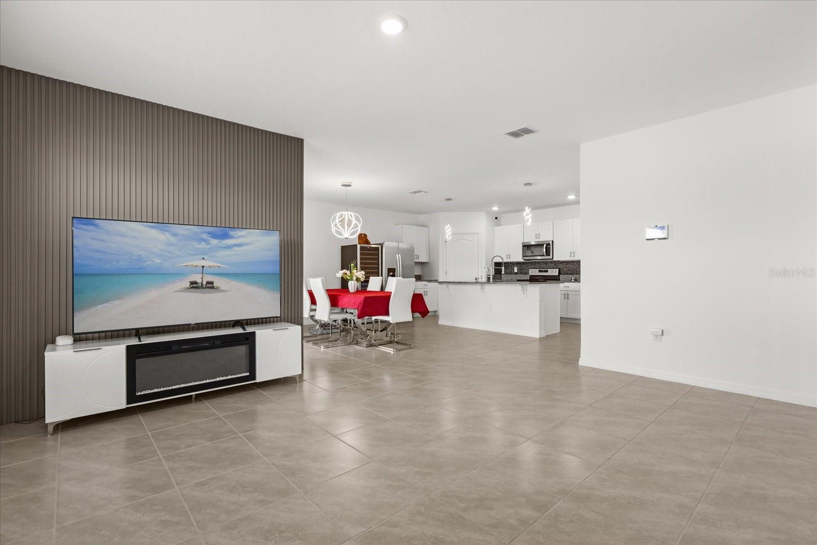 Image 2 of 43 For 1693 Barberry Drive