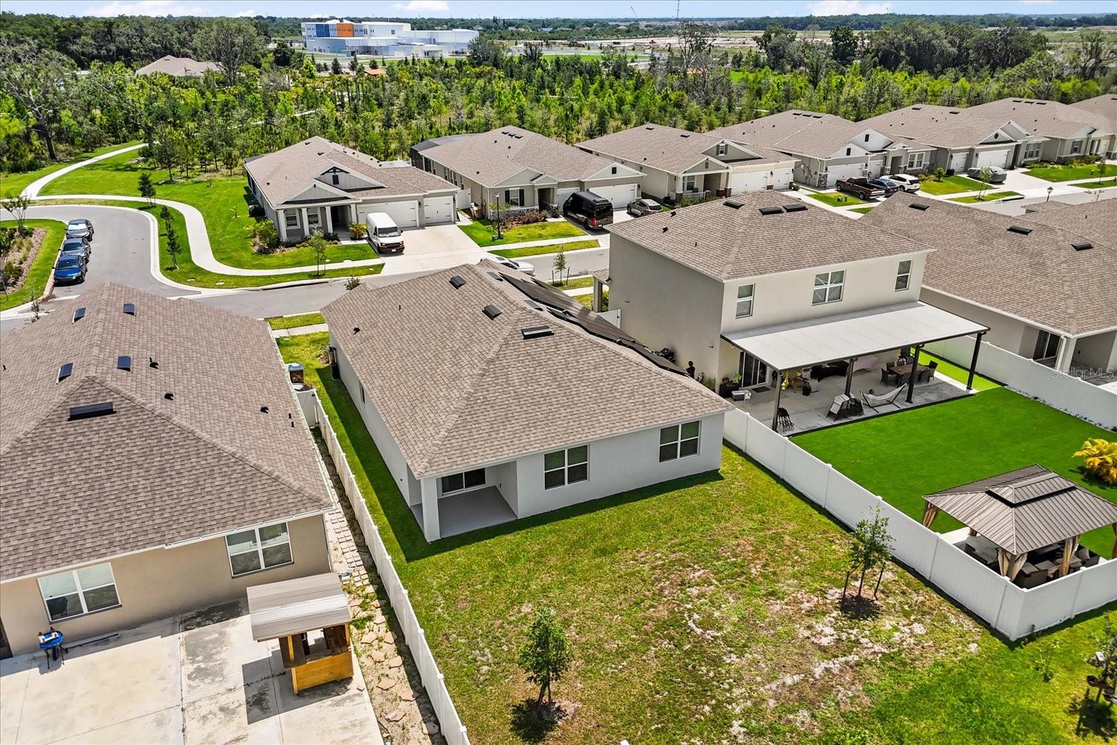 Image 32 of 43 For 1693 Barberry Drive