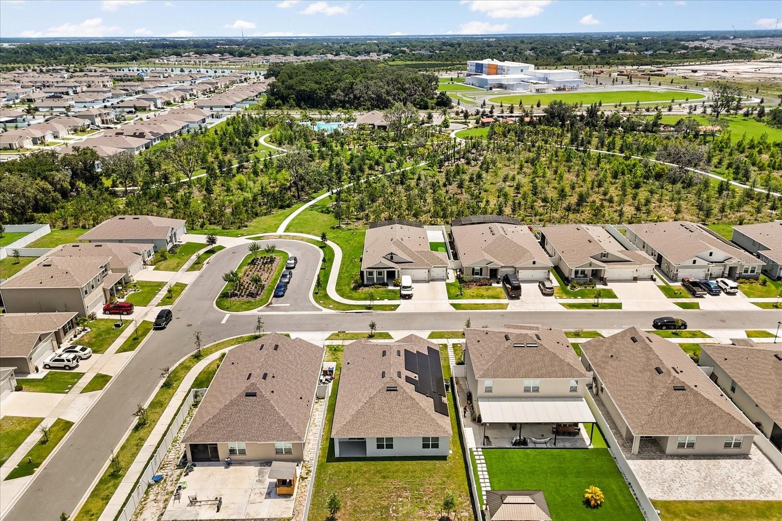Image 33 of 43 For 1693 Barberry Drive
