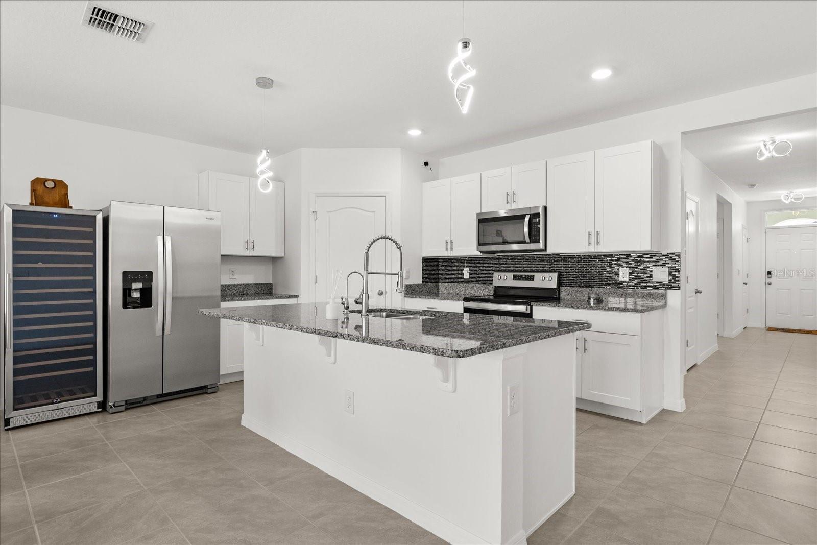 Image 5 of 43 For 1693 Barberry Drive