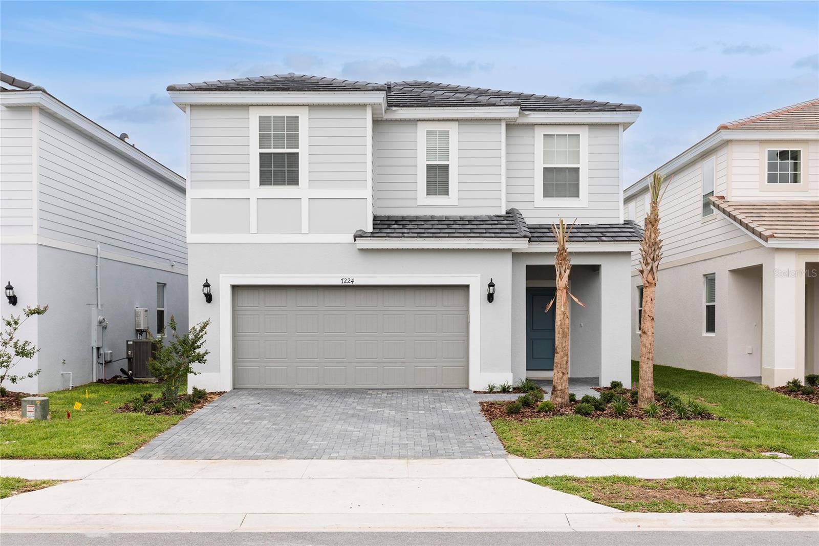 Image 2 of 49 For 7224 Oakmoss Loop