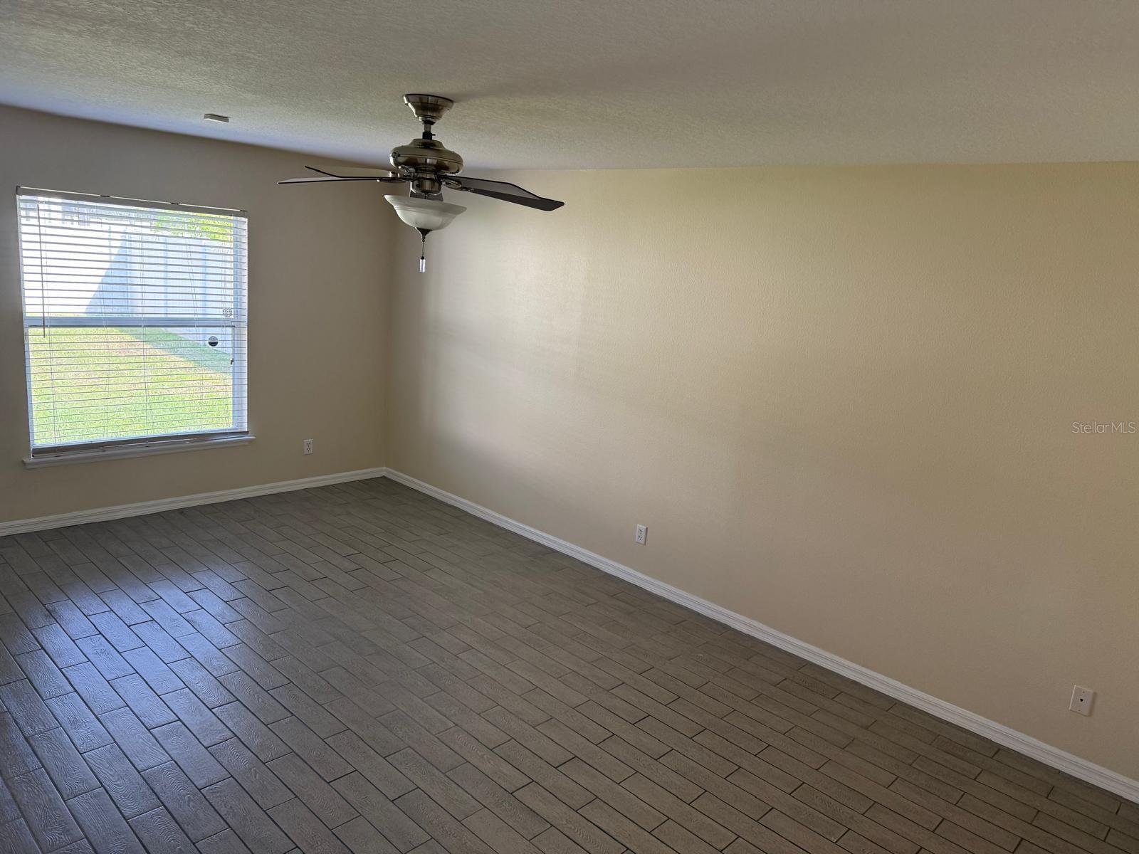 Image 8 of 21 For 1115 Fidelma Court