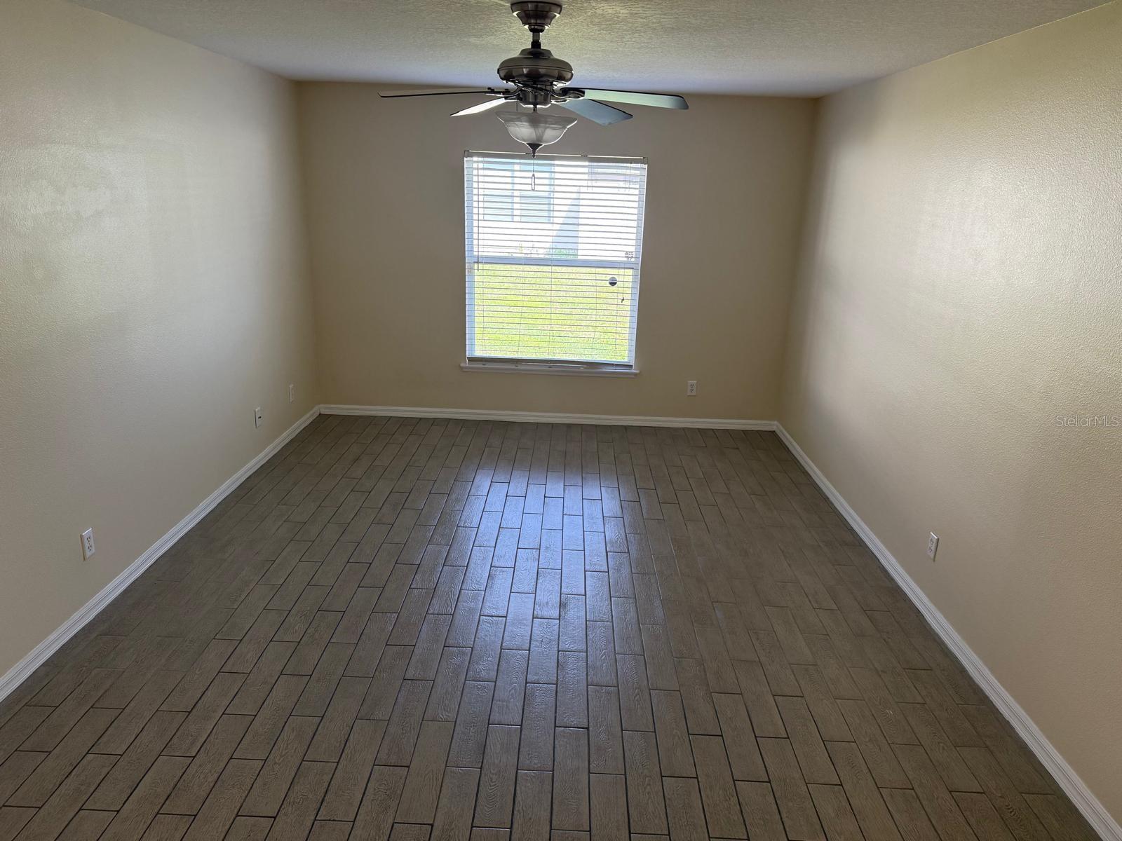 Image 9 of 21 For 1115 Fidelma Court
