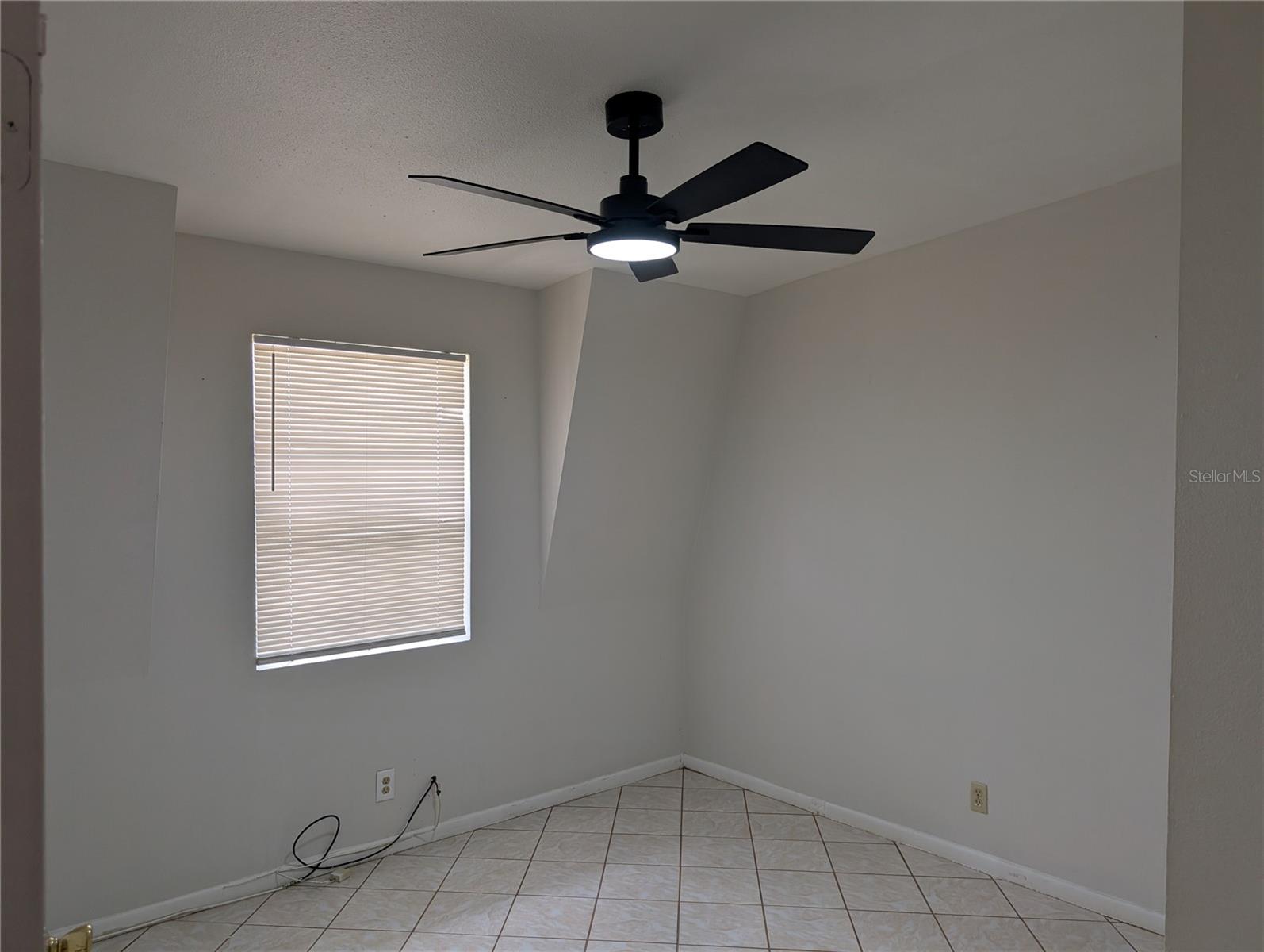 Image 7 of 14 For 9213 13th Street Apartment