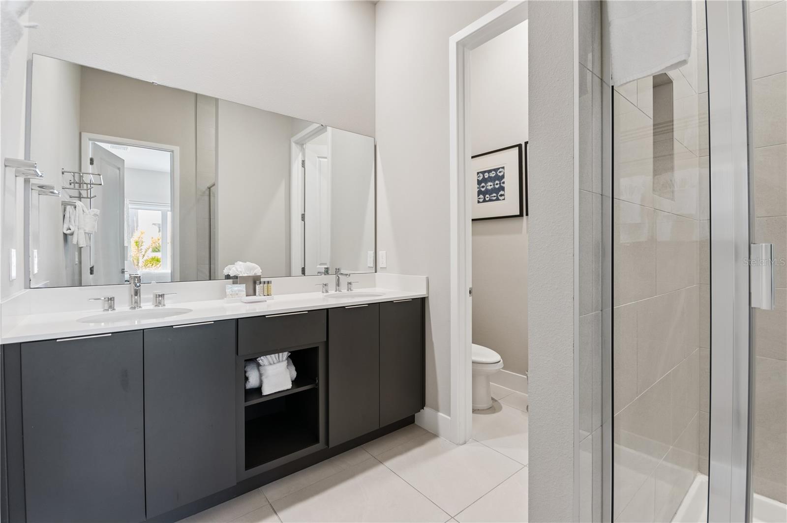 Image 9 of 22 For 7740 Sandy Ridge Drive 216