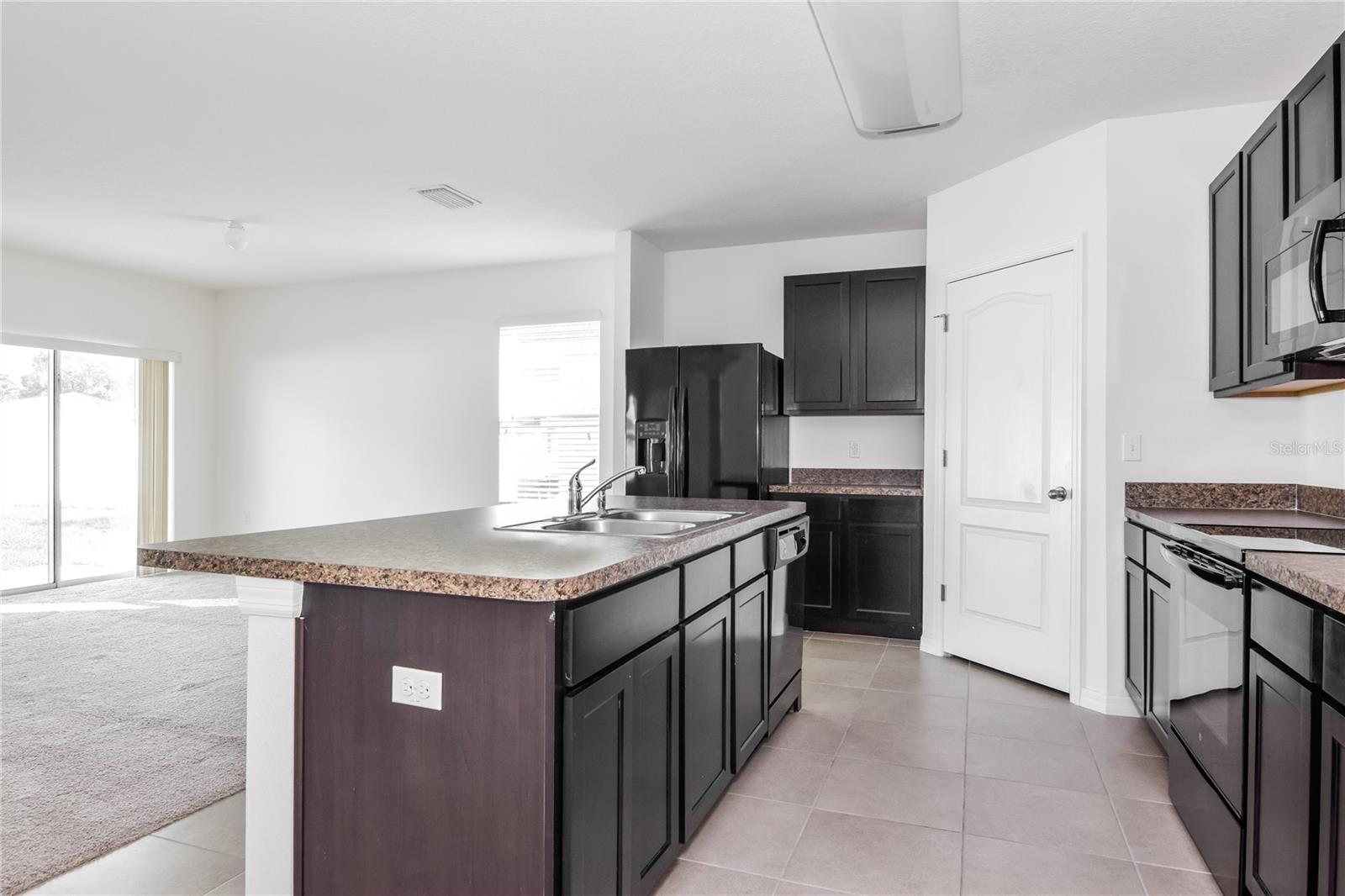Image 7 of 15 For 14401 Beauly Circle