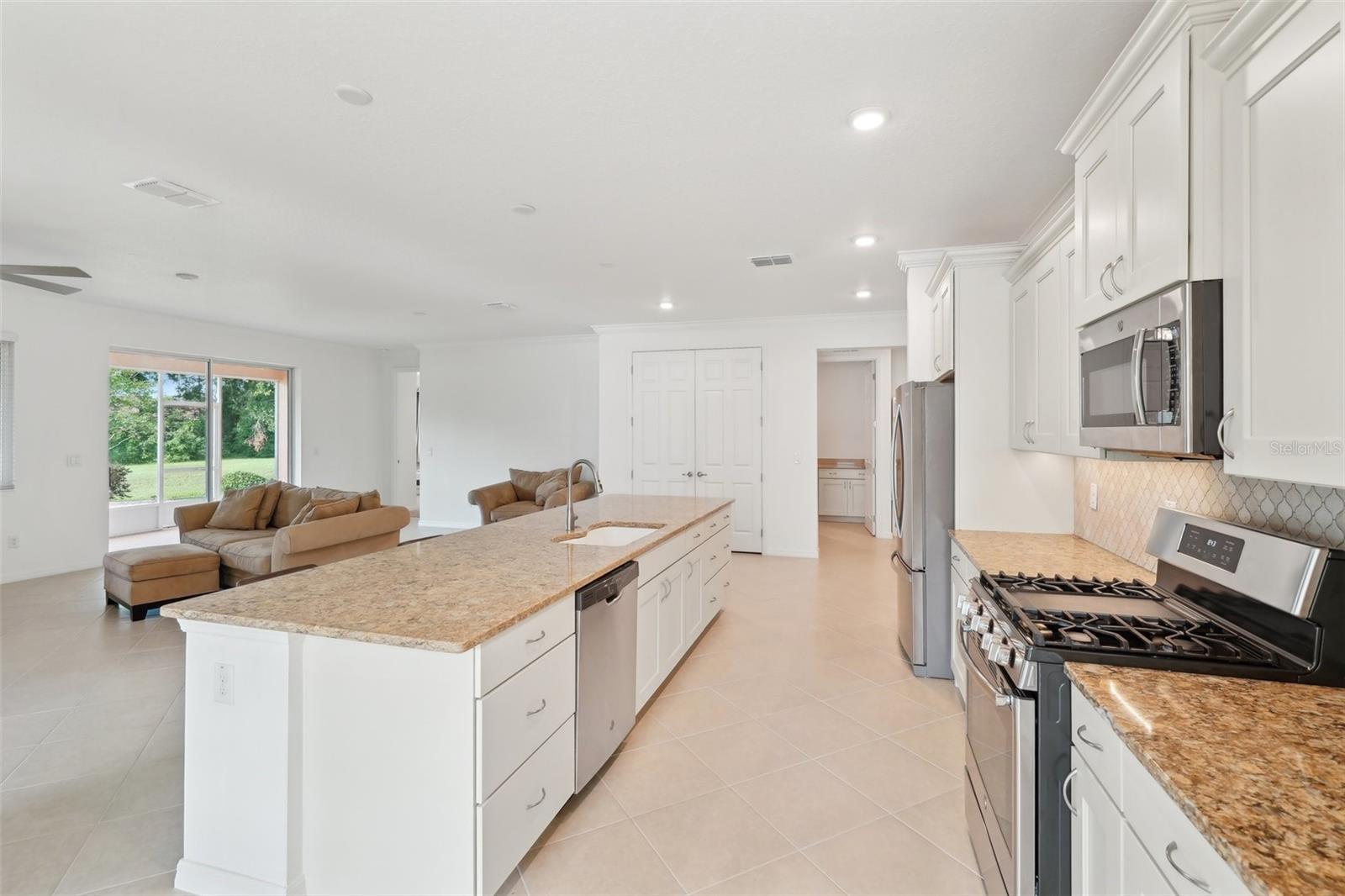 Image 7 of 36 For 8932 101st Circle