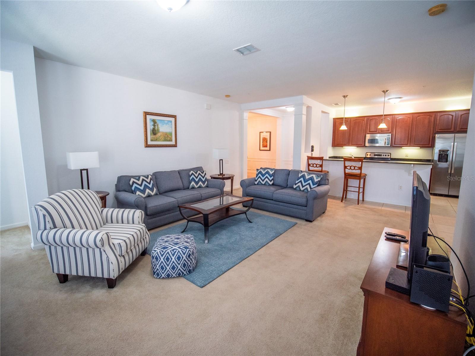 Image 13 of 33 For 4816 Cayview Avenue 20111
