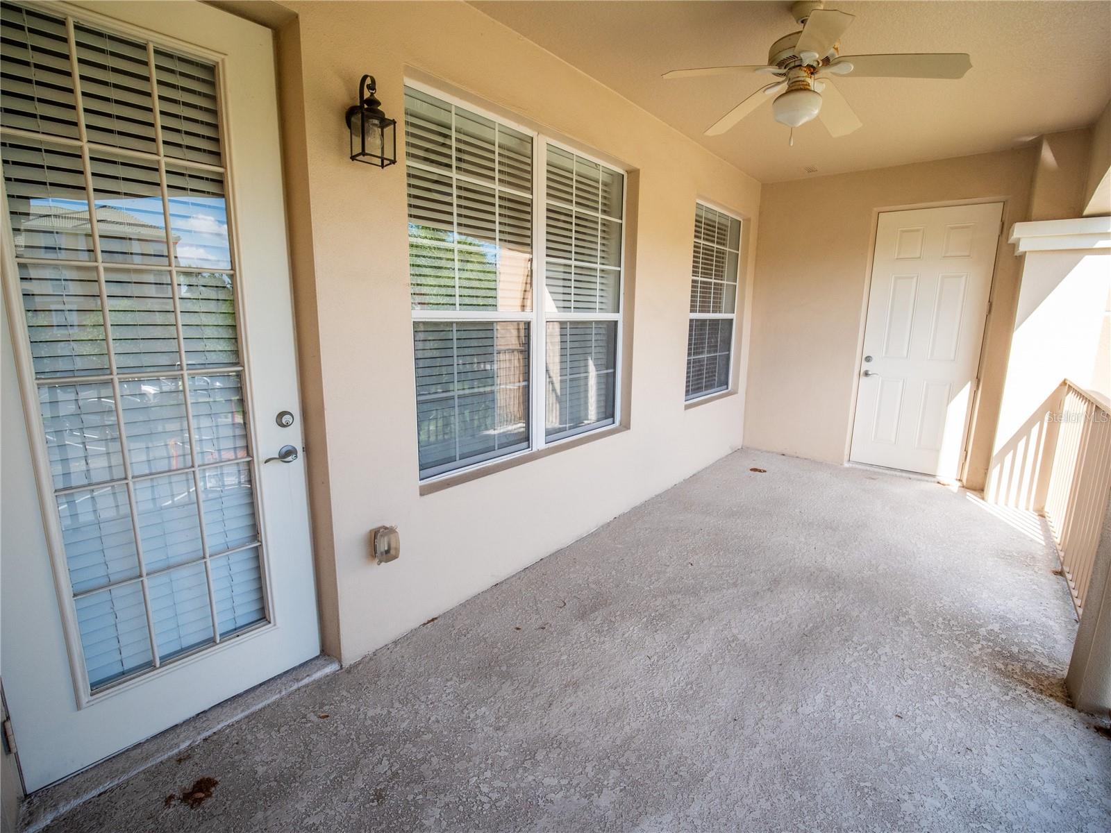 Image 21 of 33 For 4816 Cayview Avenue 20111