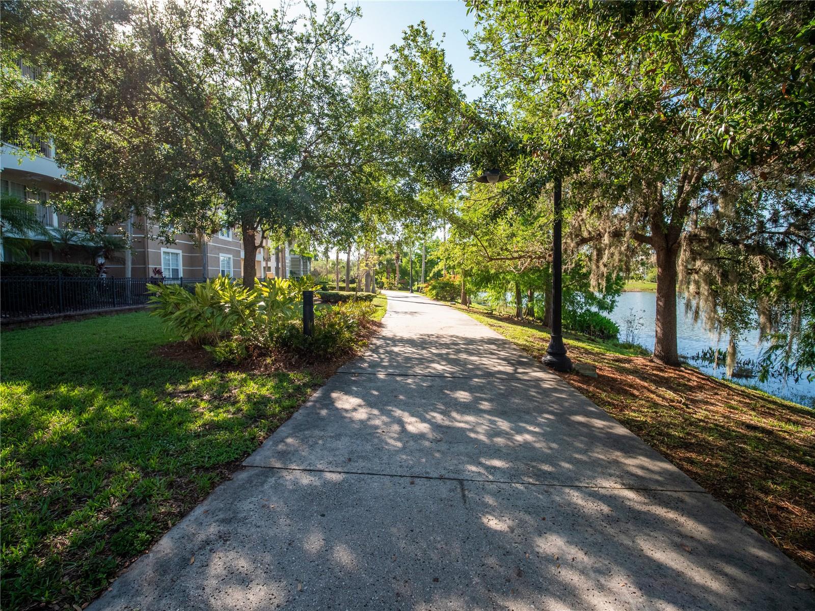 Image 23 of 33 For 4816 Cayview Avenue 20111