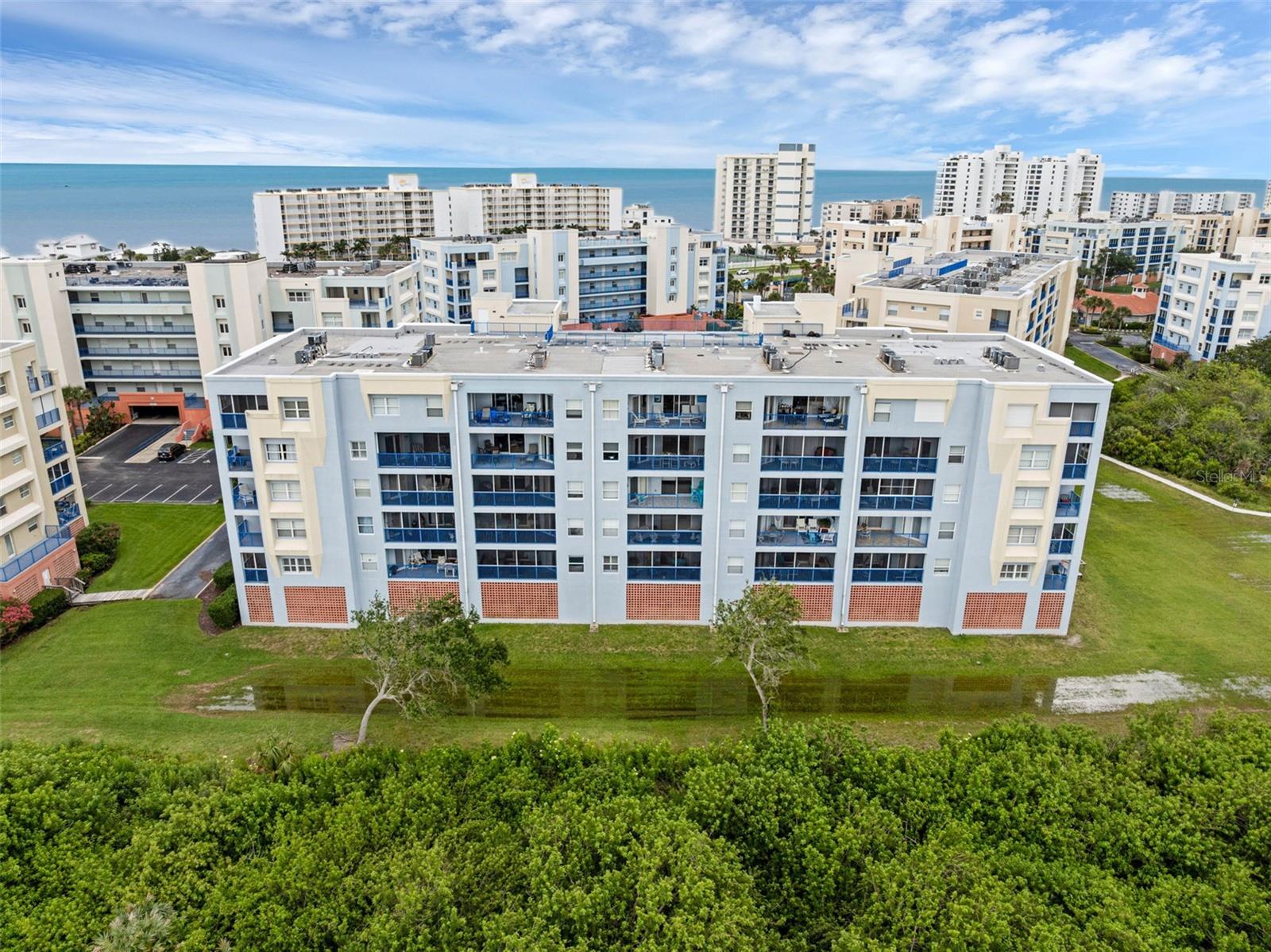 Image 4 of 40 For 5300 Atlantic Avenue 5507