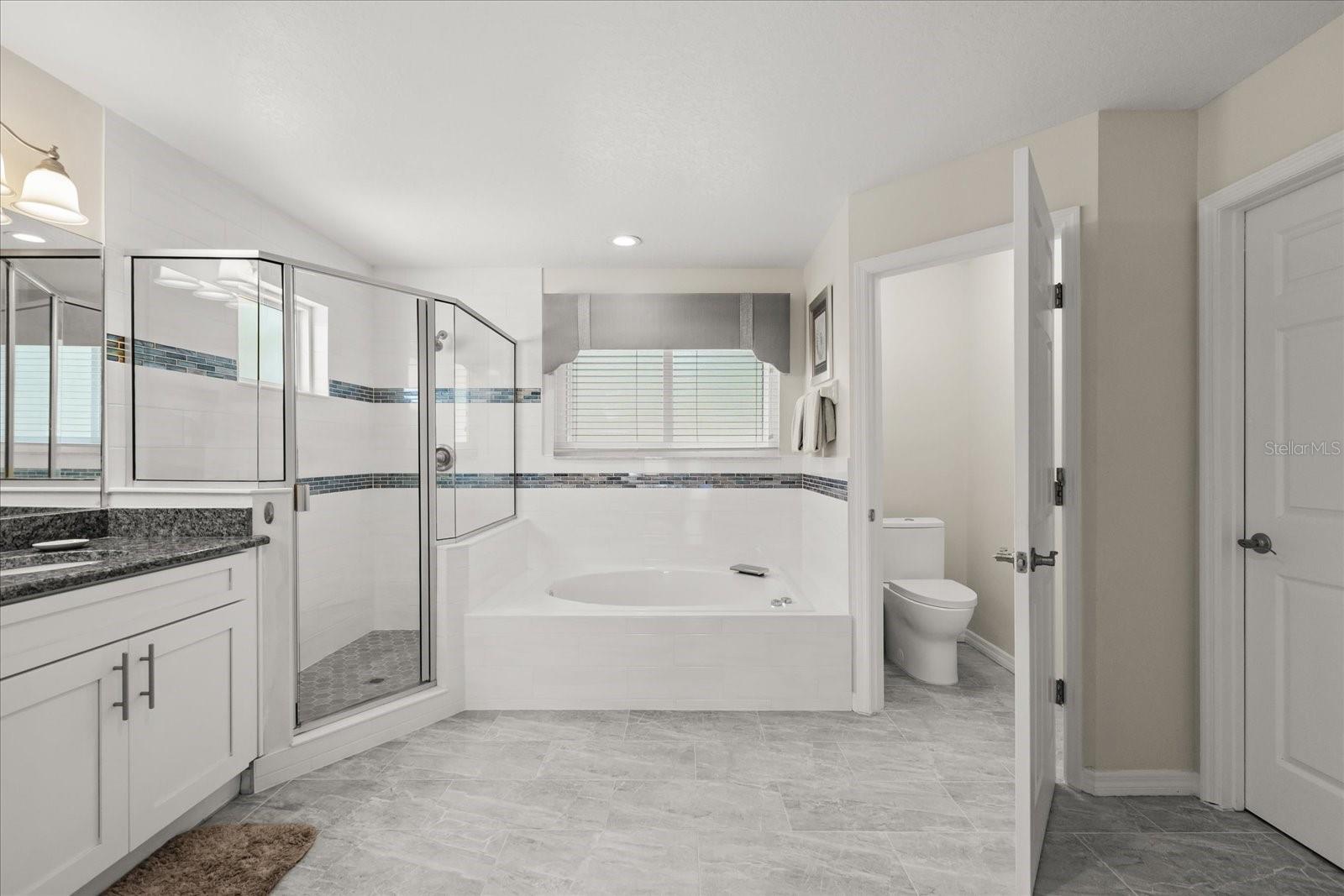Image 23 of 42 For 8522 Blue Horizon Court