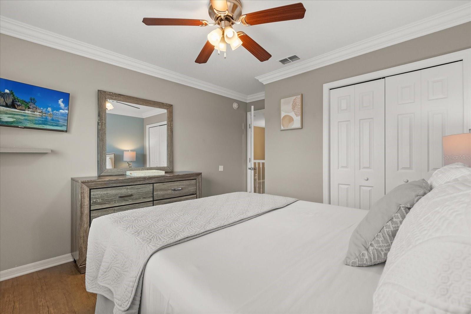 Image 31 of 42 For 8522 Blue Horizon Court