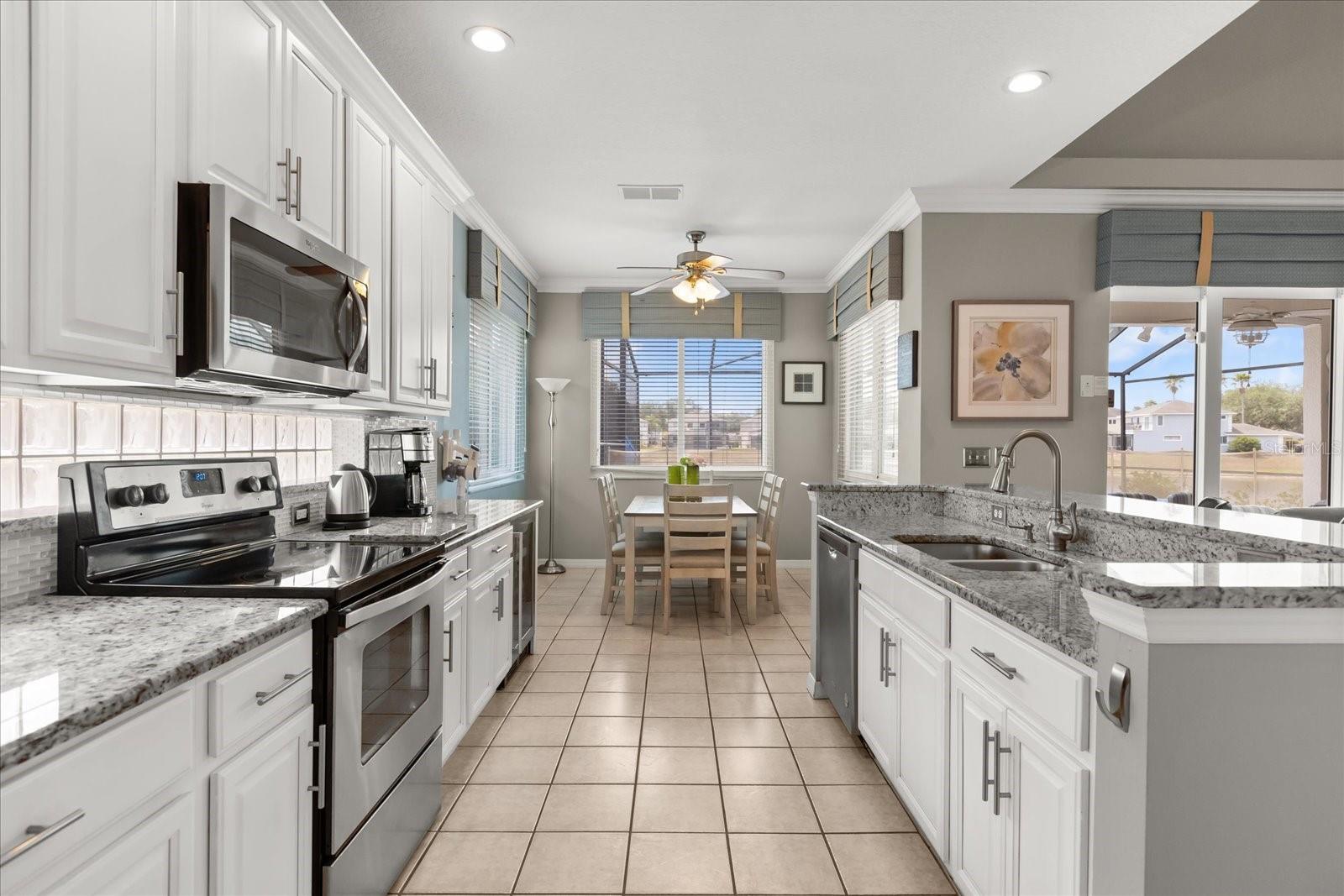 Image 8 of 42 For 8522 Blue Horizon Court