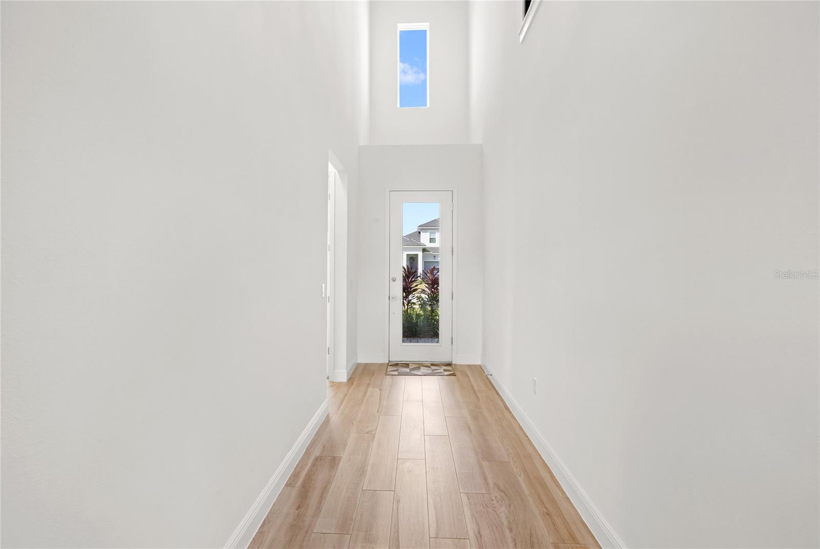 Image 2 of 48 For 16124 Volterra Point