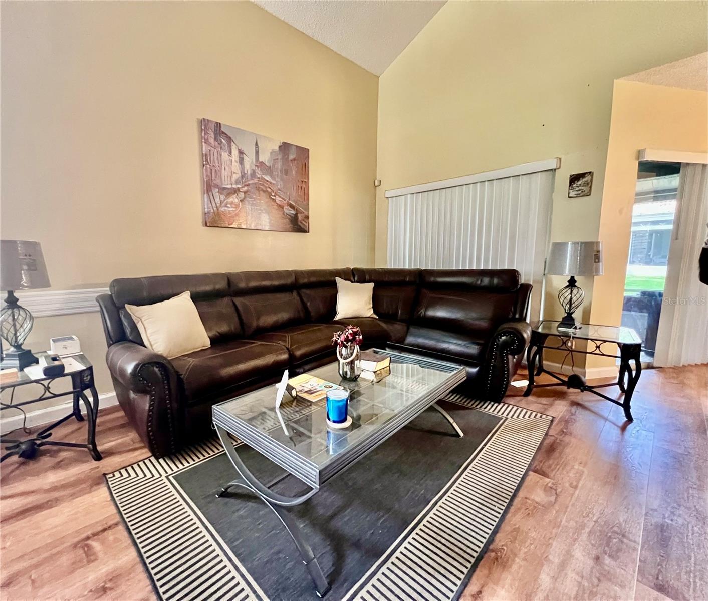 Image 3 of 10 For 4652 Oak Arbor Circle
