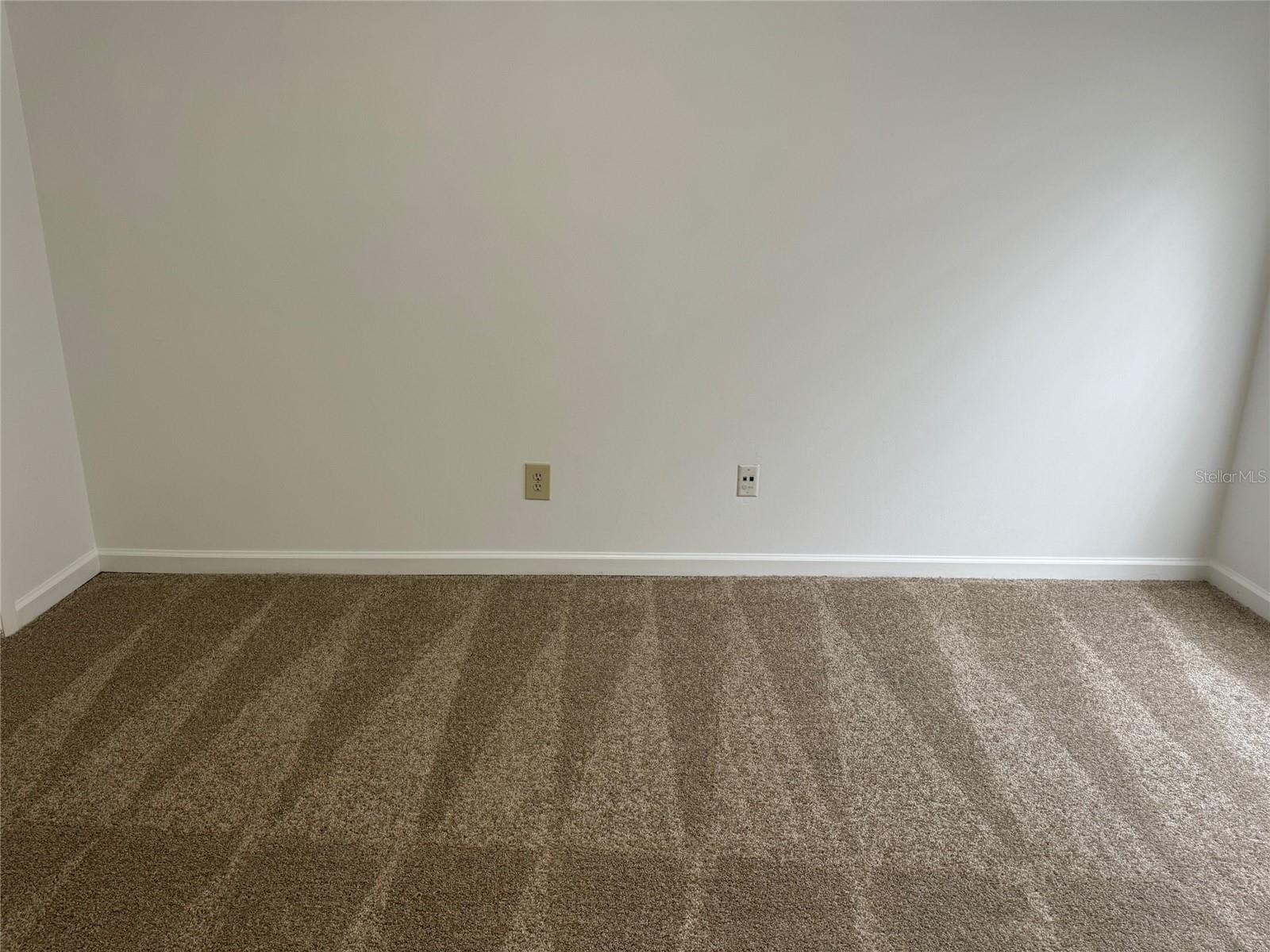 Image 10 of 26 For 5436 Michigan Street 8
