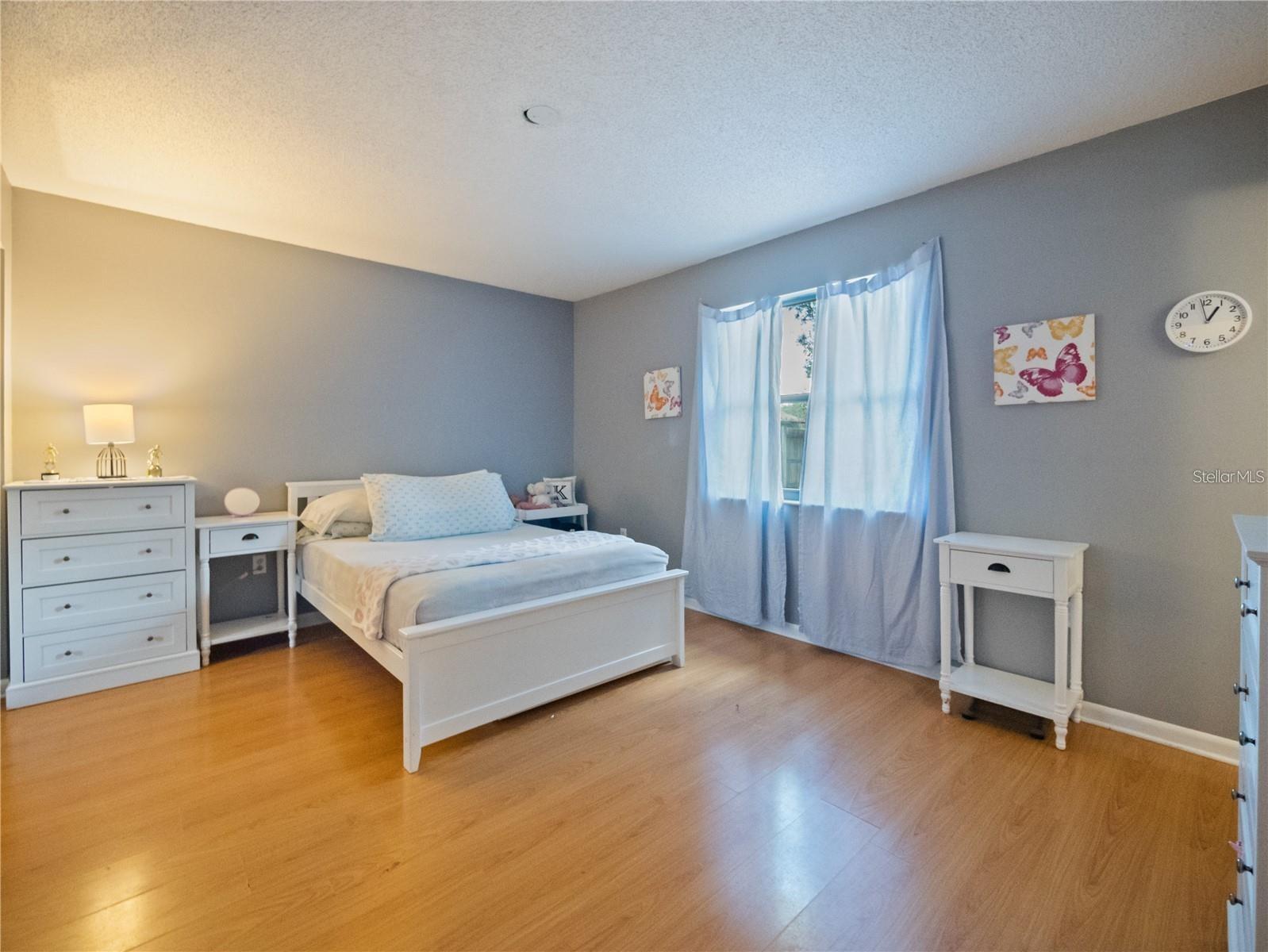 Image 12 of 24 For 35724 Dawn Drive